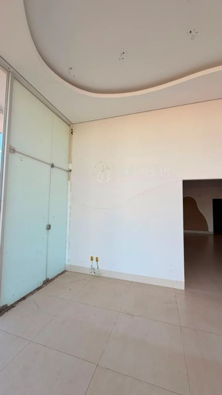 Alugo sala comercial do lado do cartório sagramor  - Foto 4
