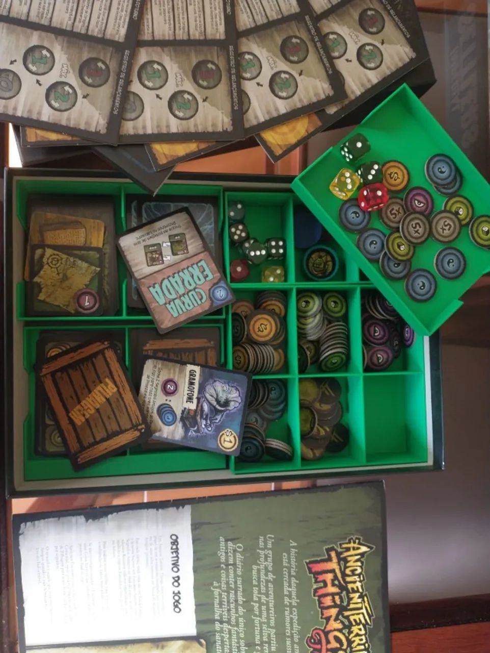 Ancient Terrible Things Jogo de Tabuleiro - Foto 3