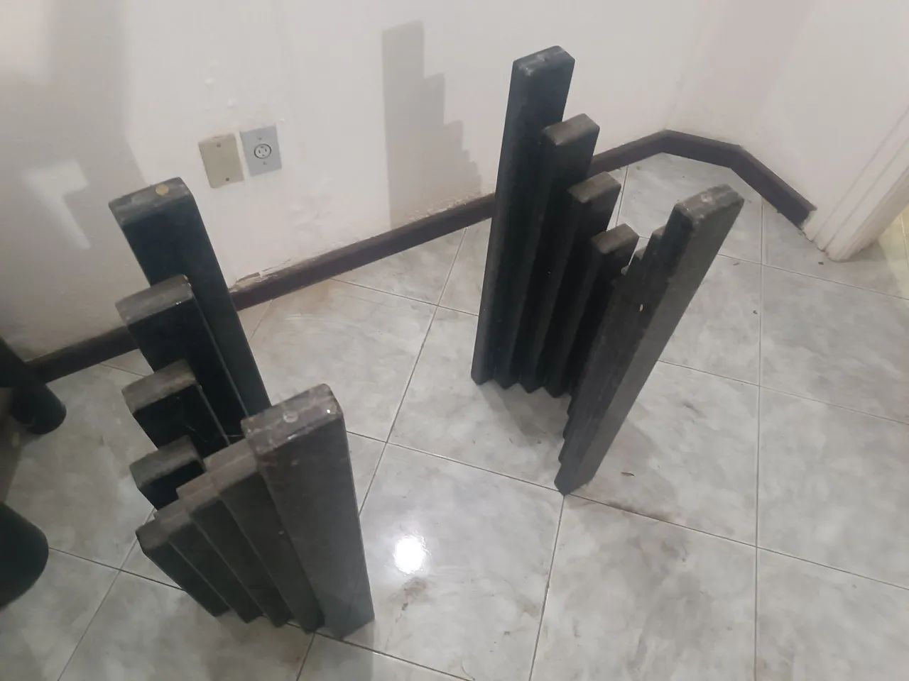 Pé de mesa  - Foto 2