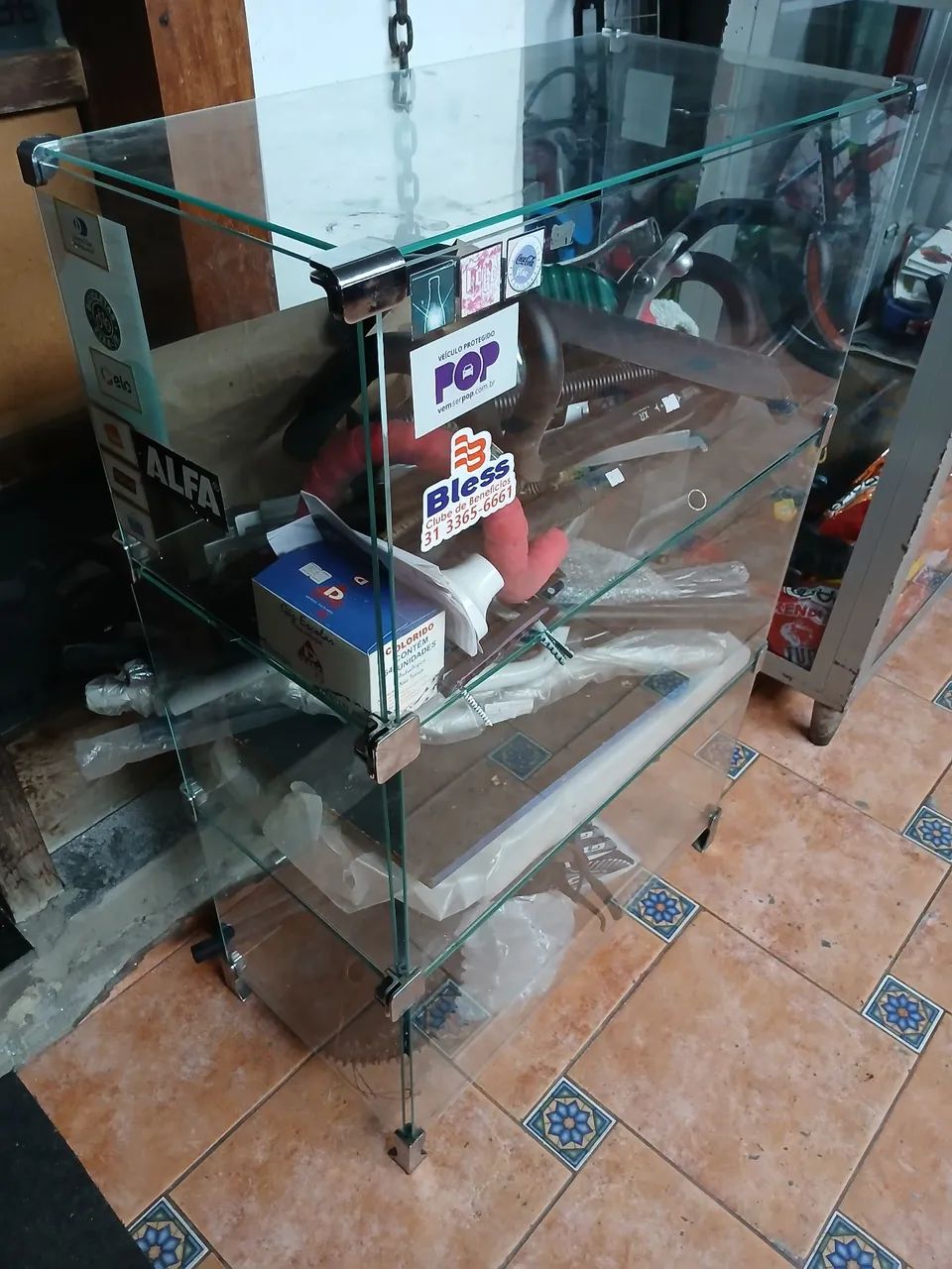 Balcao De Vidro