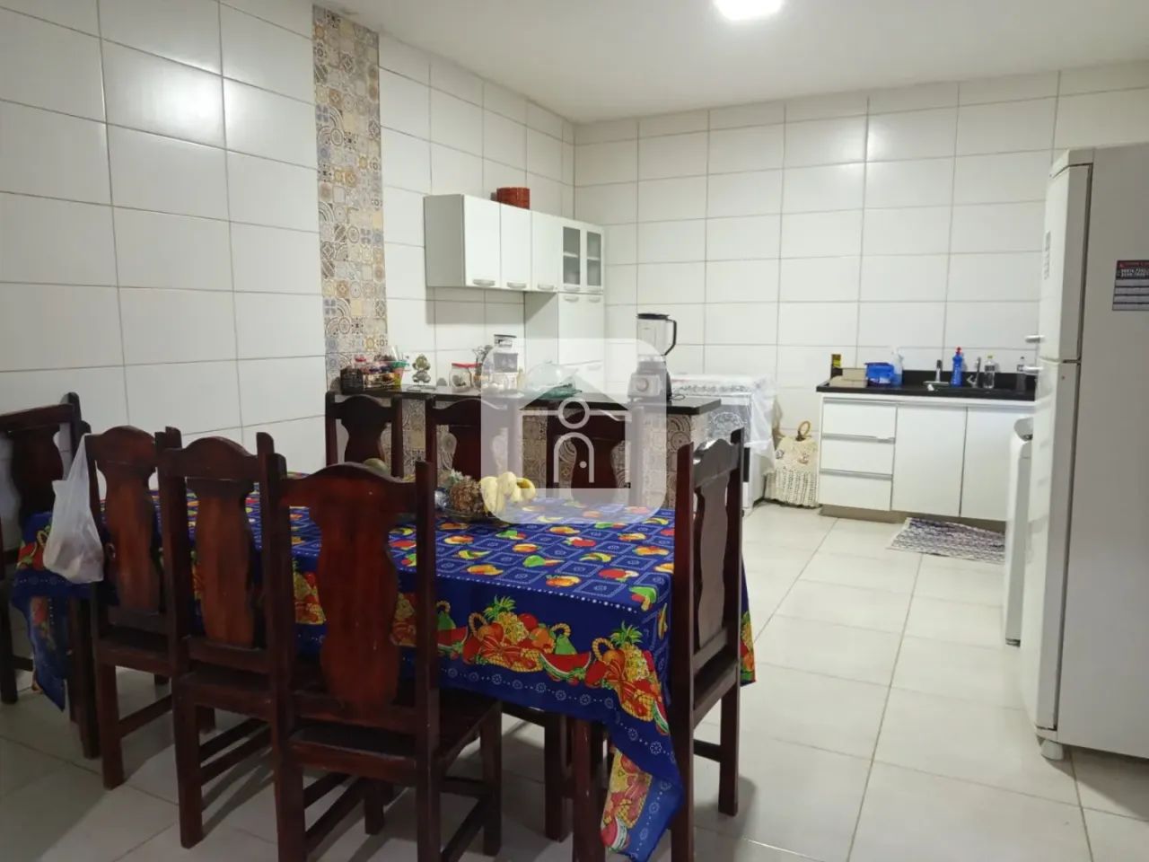 Duas casas à venda no bairro Gutierrez