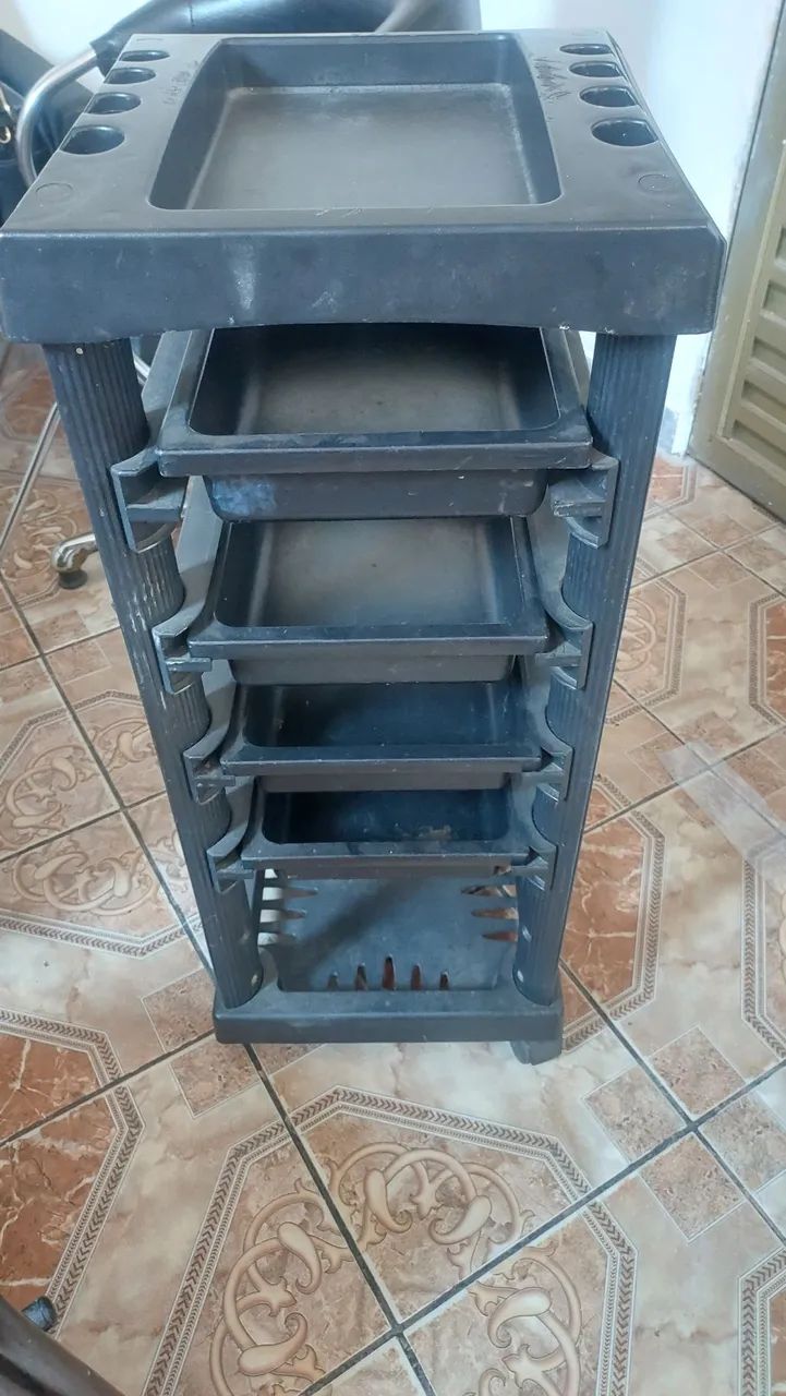 Carrinho auxiliar com gavetas - Foto 2