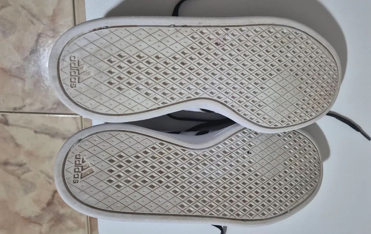 Tênis Adidas  - Foto 2