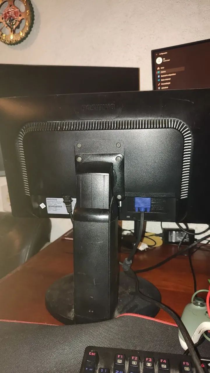 Monitor positivo ( LG) 19 polegadas  - Foto 3