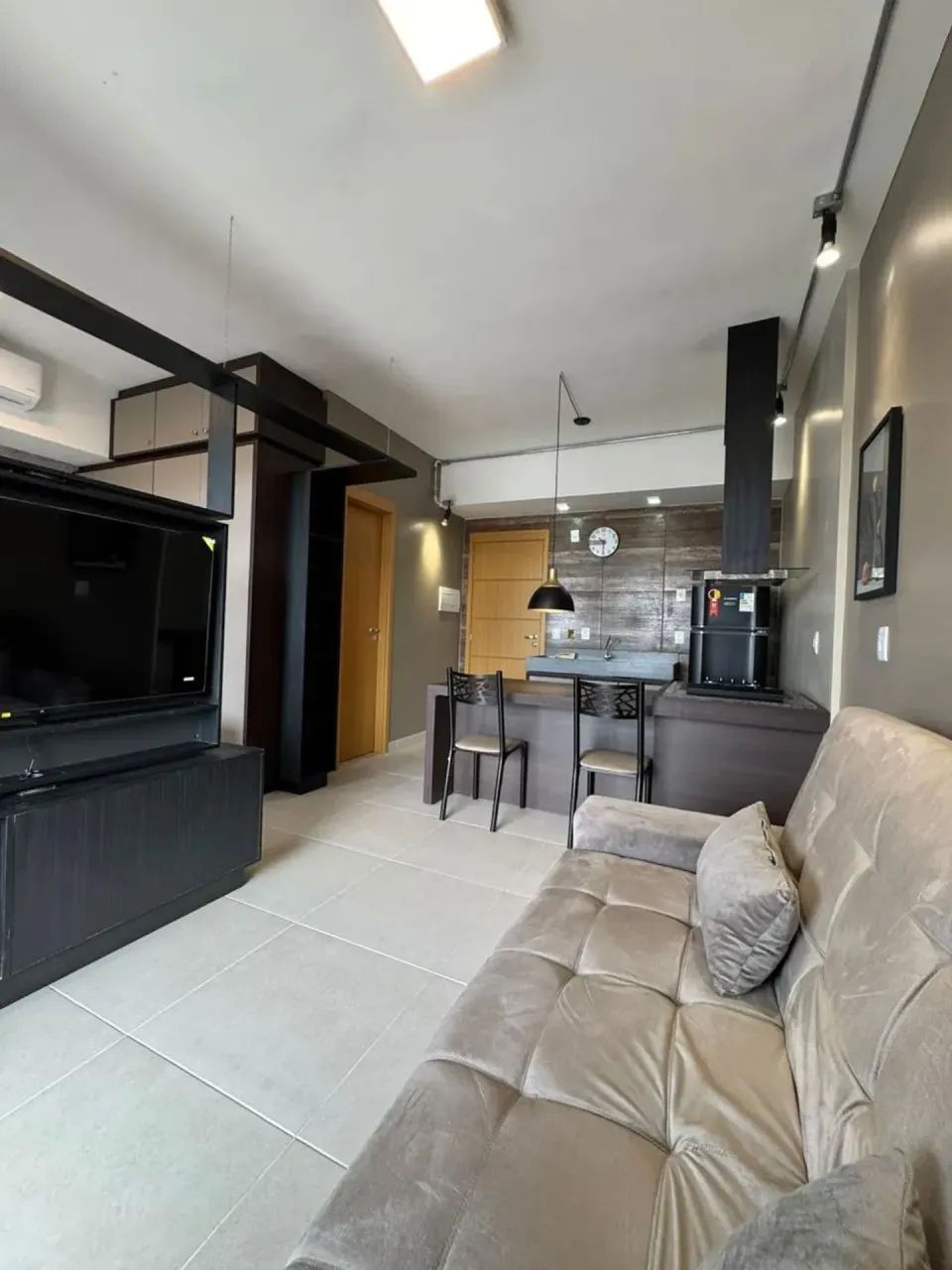 ALUGO EXCELENTE LOFT NO ESTUDIO UNIQUE - Foto 2
