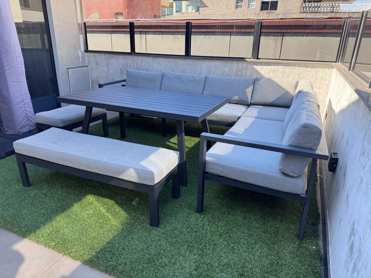 Mesa e poltrona área externa  - Foto 3