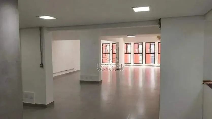 Conjunto comercial com 6 salas e área externa privativa na Rua Catequese  175m² - Foto 2