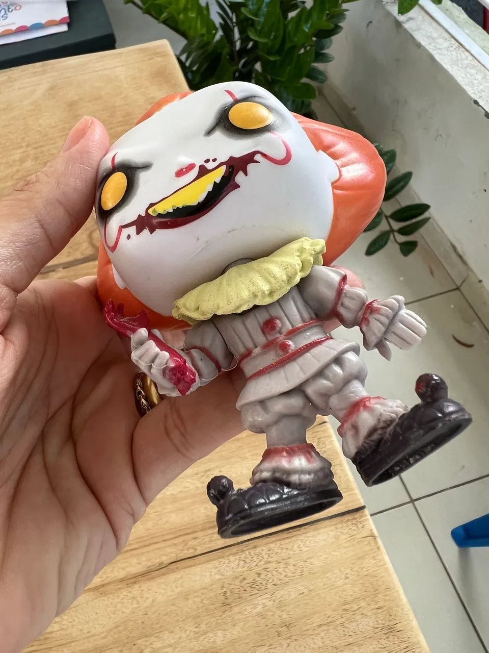 Funko Pop Pennywise IT A Coisa - Boneco Colecionável  - Foto 5