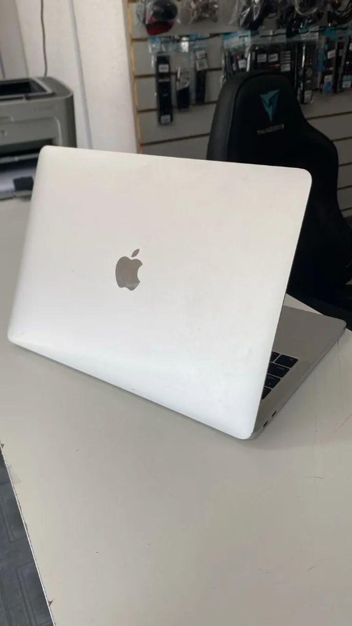MACBOOCK PRO2017 - Foto 2