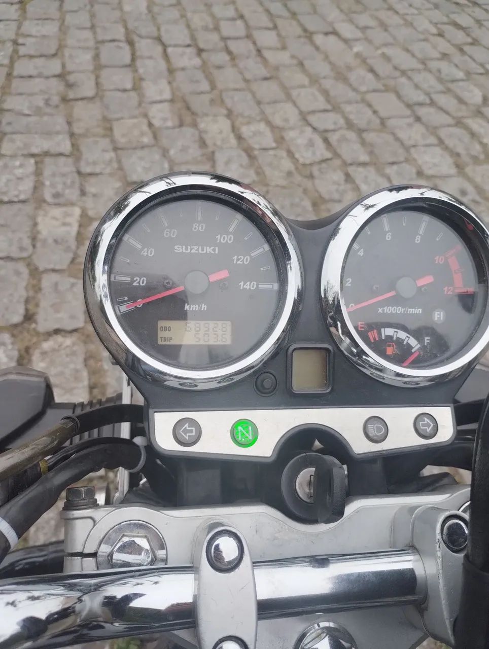 Suzuki GSR 150i / 2014 - Foto 4