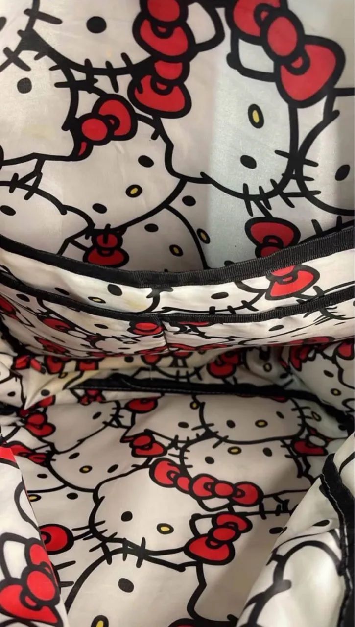Mochila Hello Kitty Grande - Foto 2