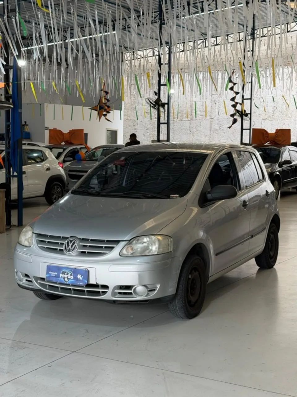 Volkswagen Fox Plus 1.6mi/ 1.6mi Total Flex 8V 4P 2005
