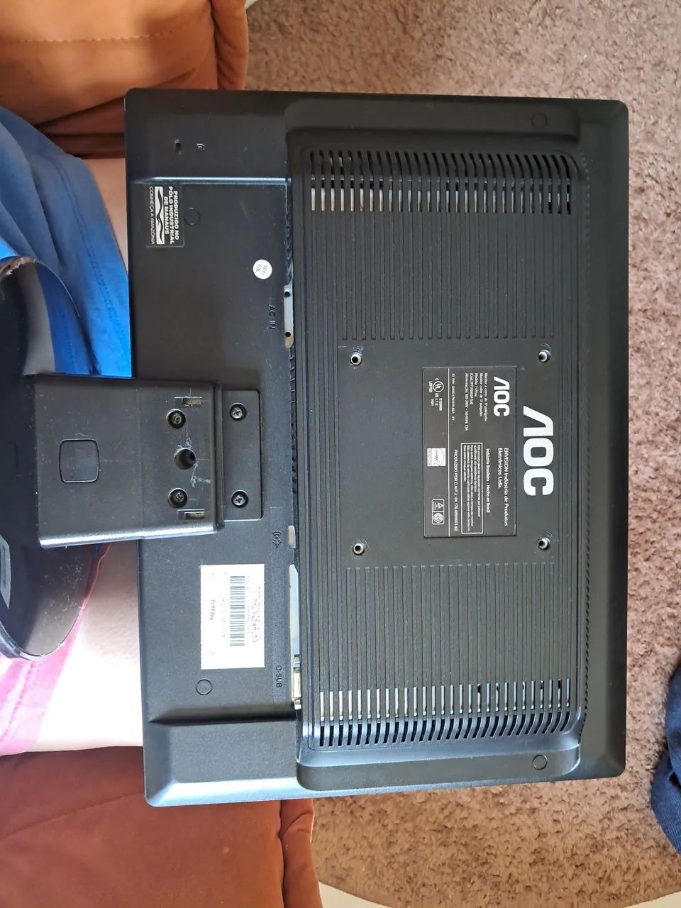 Vendo monitor AOC
