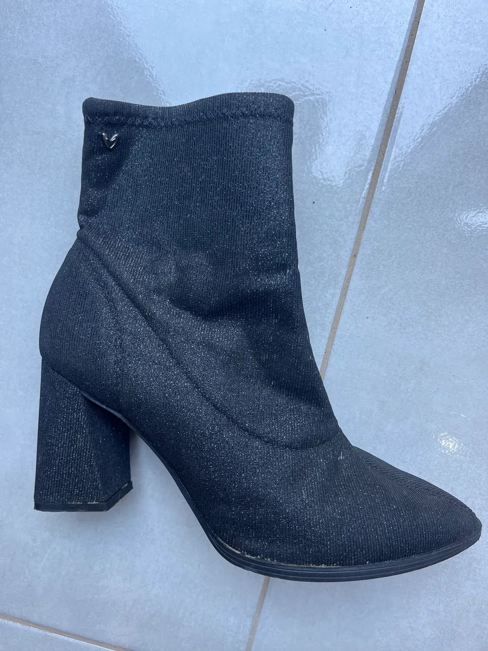 Vendo bota cano médio  - Foto 2