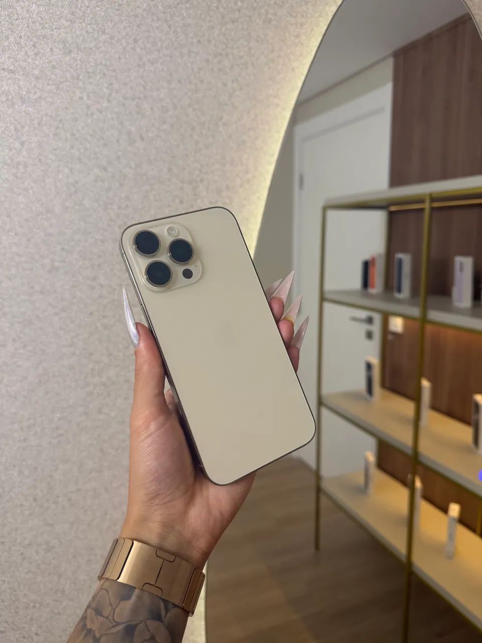 iPhone 14 Pro Max 256GB Dourado IMPECÁVEL  - Foto 2