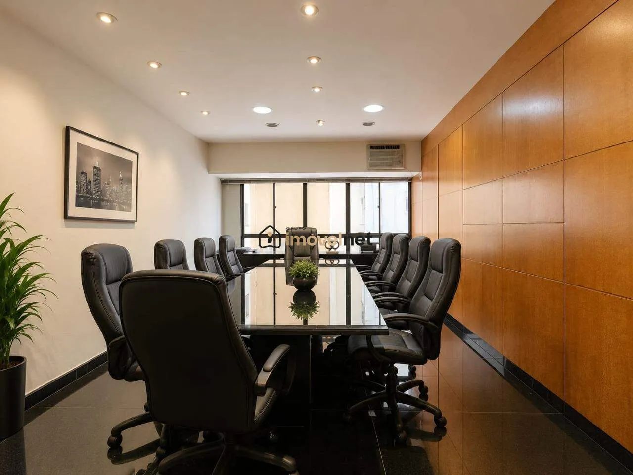 Sala Comercial no Centro-Sul de BH (Fundo) | 126 m² | 2 vagas