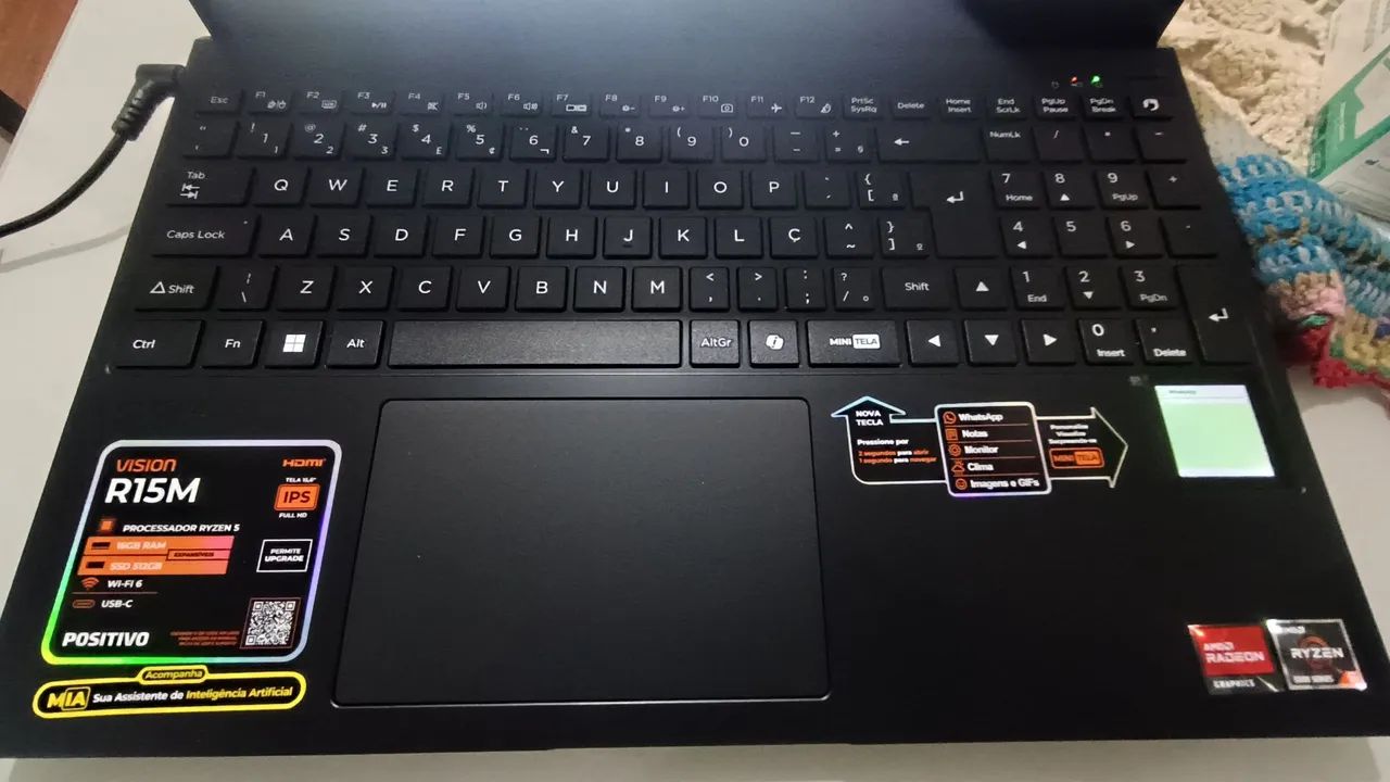 Vendo notebook Vision R15M novo - Foto 2