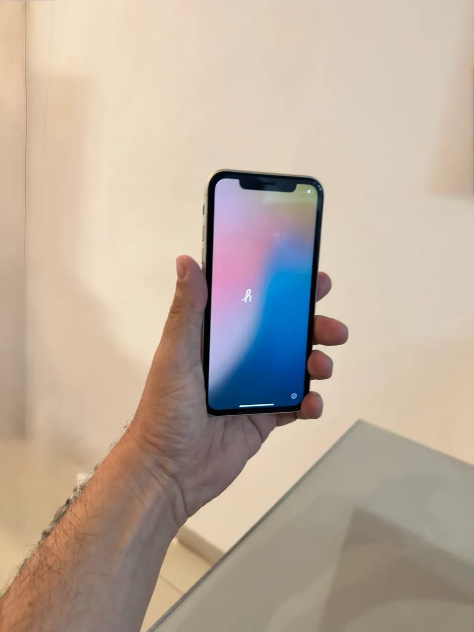 IPhone 11 - Branco 64Gb de R$ 1.100 por R$ 900,