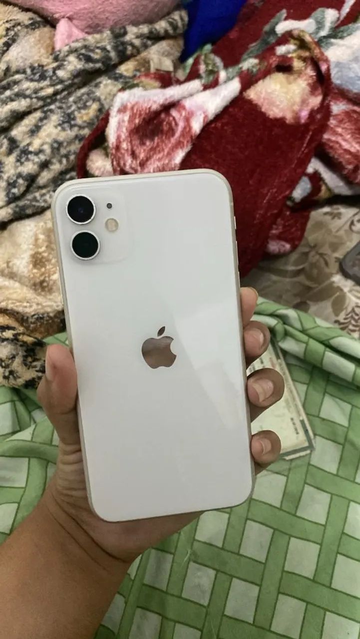 iPhone 11 