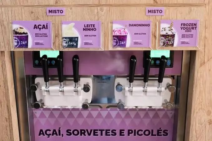 Máquina de sorvete 
