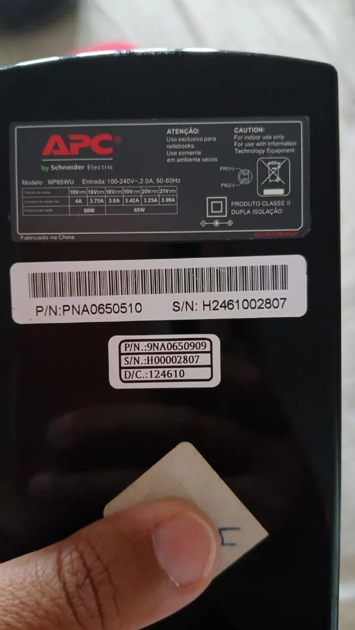 Fonte Carregador Universal Notebook APC 65W - Bivolt c/ 9 Ponteiras - Foto 3