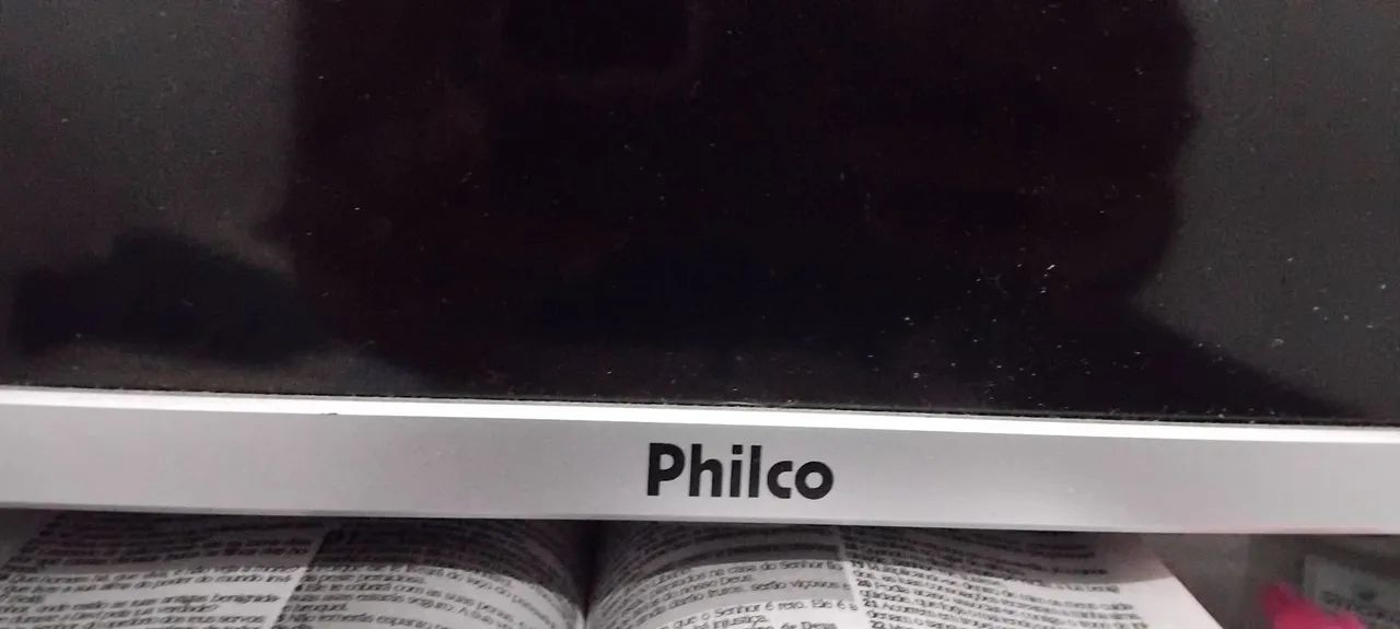 TV PHILCO ROKU 40 POLEGADAS - Foto 2