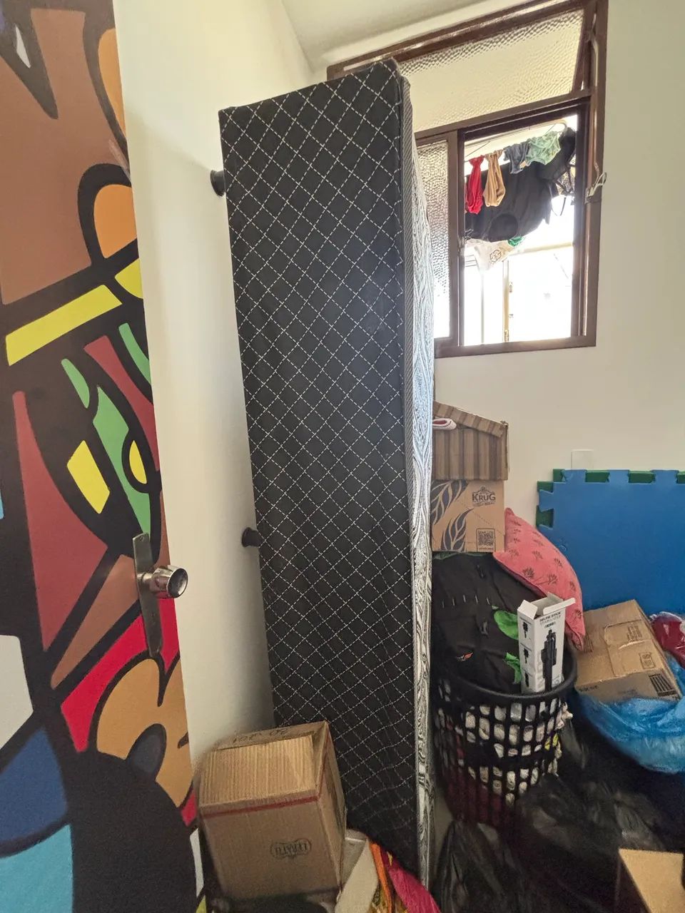 Cama com colchão 