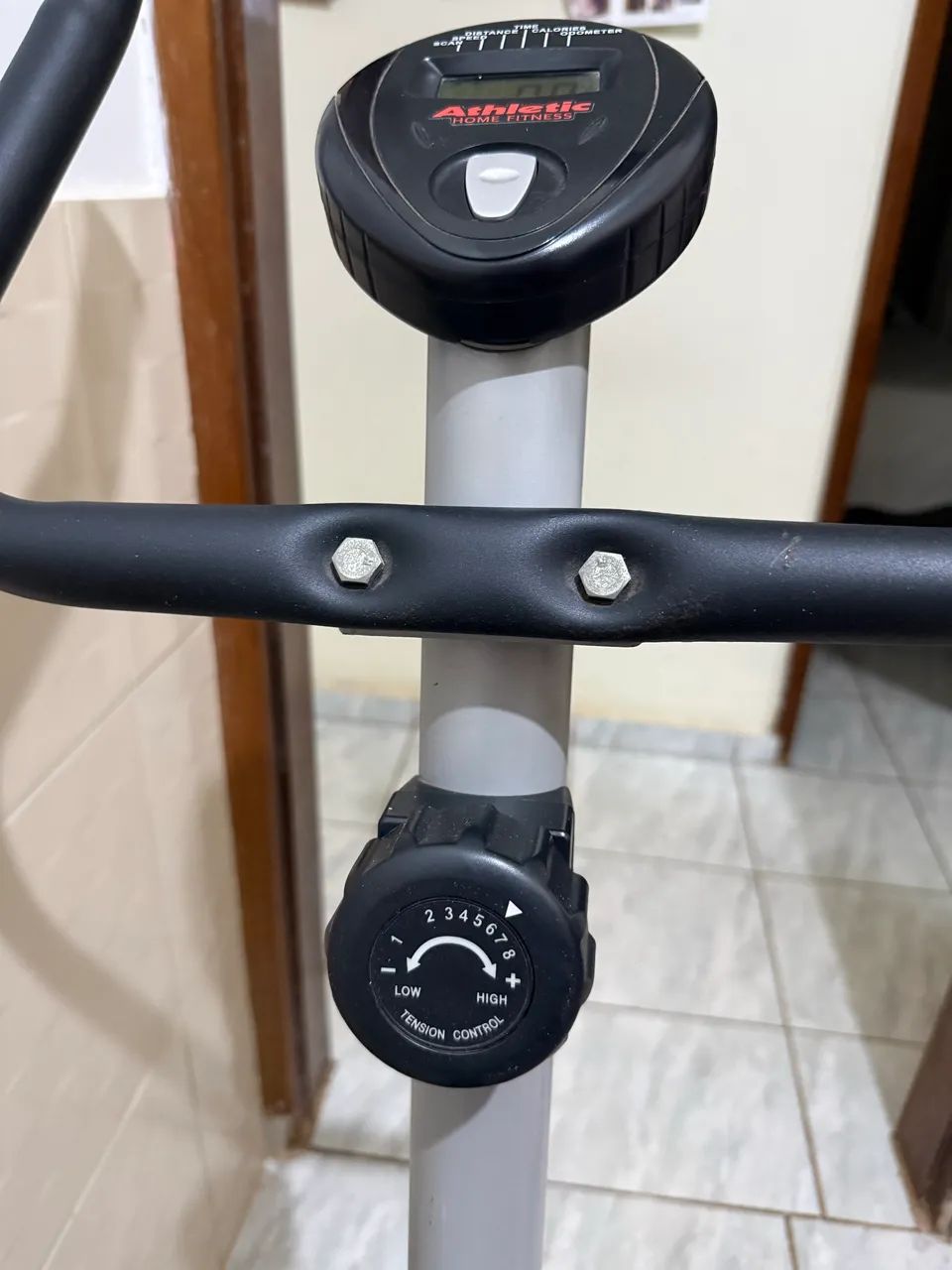 Bicicleta Ergométrica Athletic Action - Foto 2