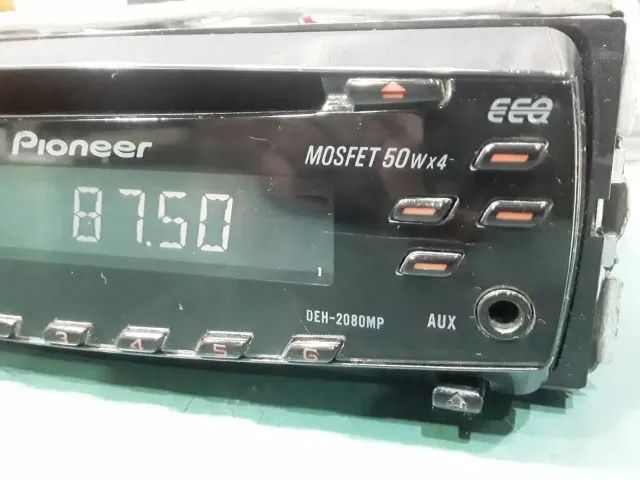 Radio Pioneer DEH-2080MP Com Bluetooth Auxiliar - Foto 3