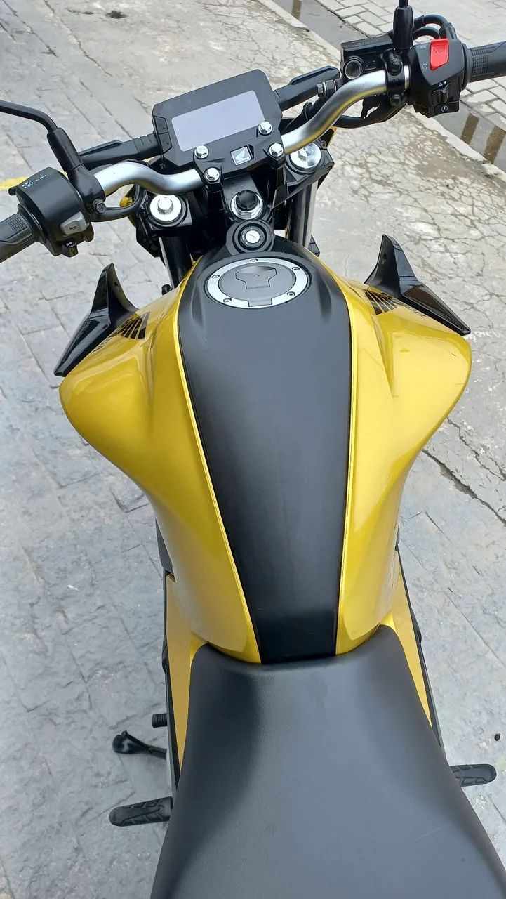 Cb 300f abs 2024 - Foto 3