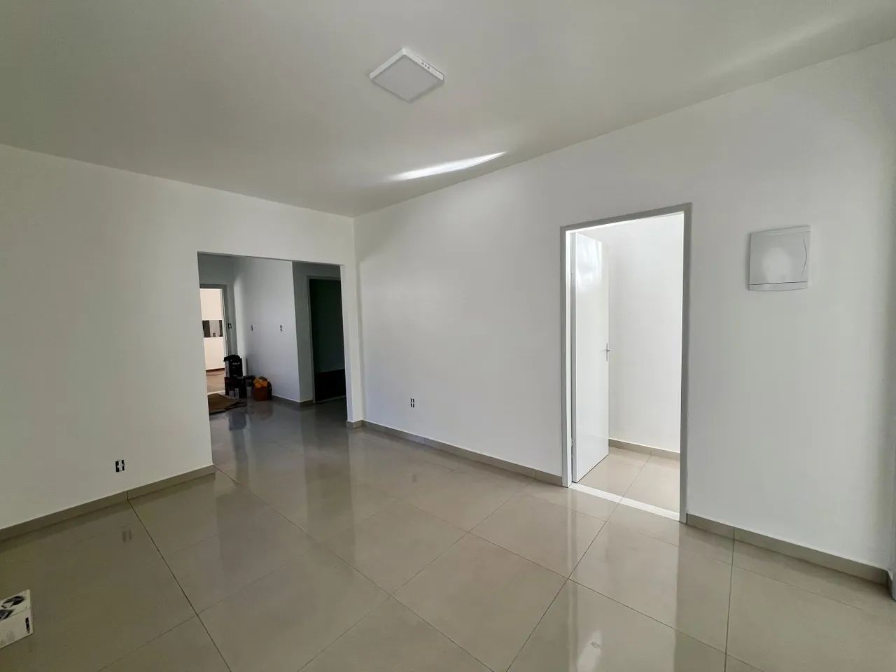 Linda casa na vila nova a poucos metros do mar  - Foto 4