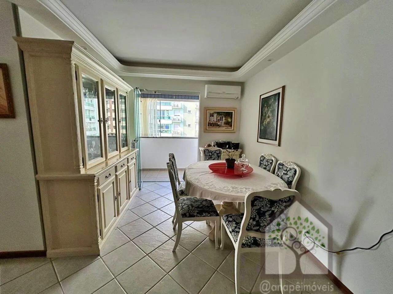 Apartamento à venda próximo à UFSC em Florianópolis | 3 dormitórios, suíte e garagem