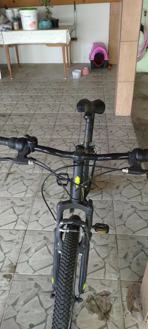 Bicicleta aro 26 com marcha. - Foto 3