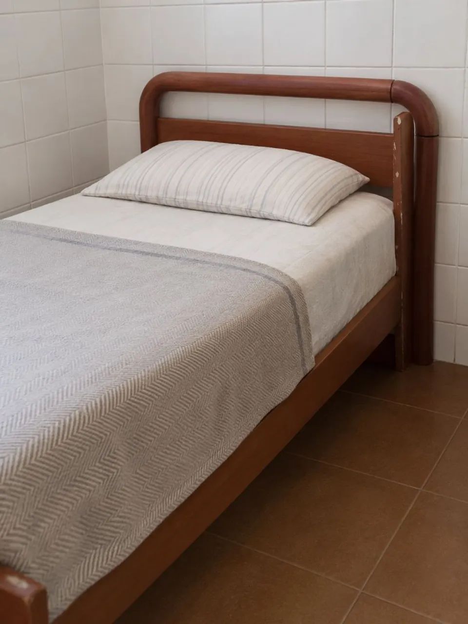 Cama de solteiro 