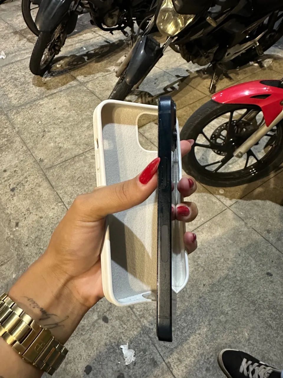 iPhone 13 - Foto 4