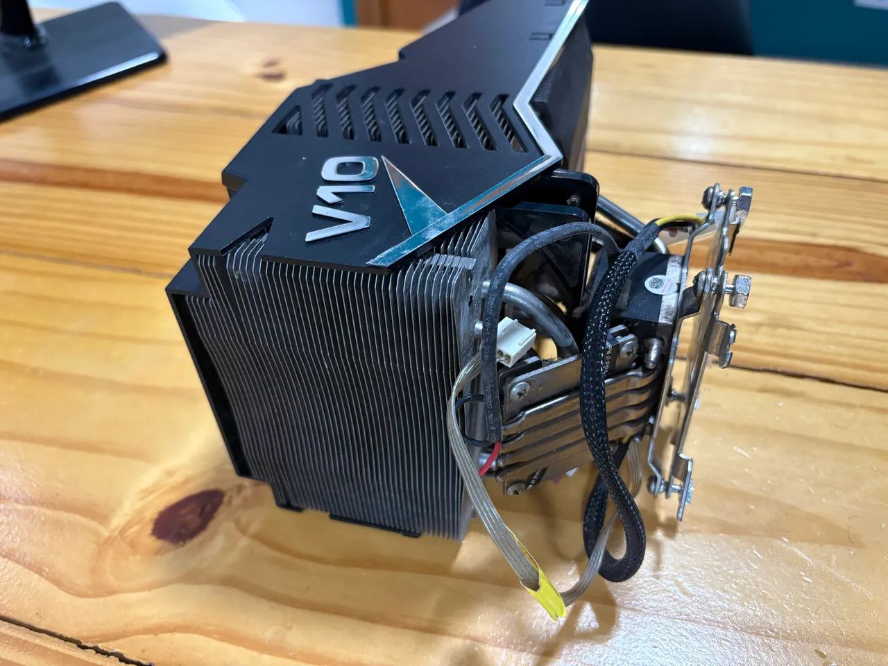 Cooler master v10 - Foto 2