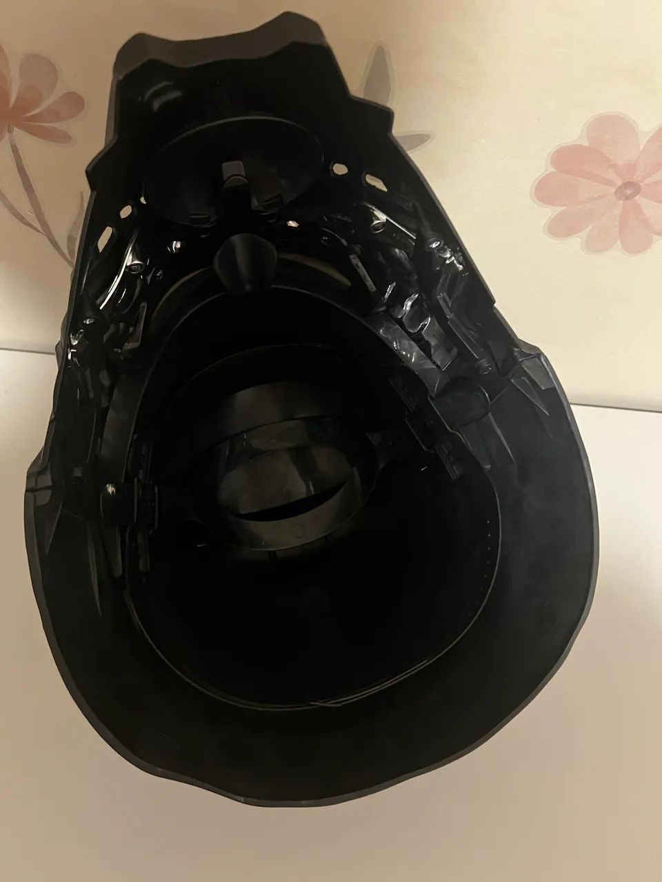 Capacete Star Wars Kylo Ren Black Series - Foto 3