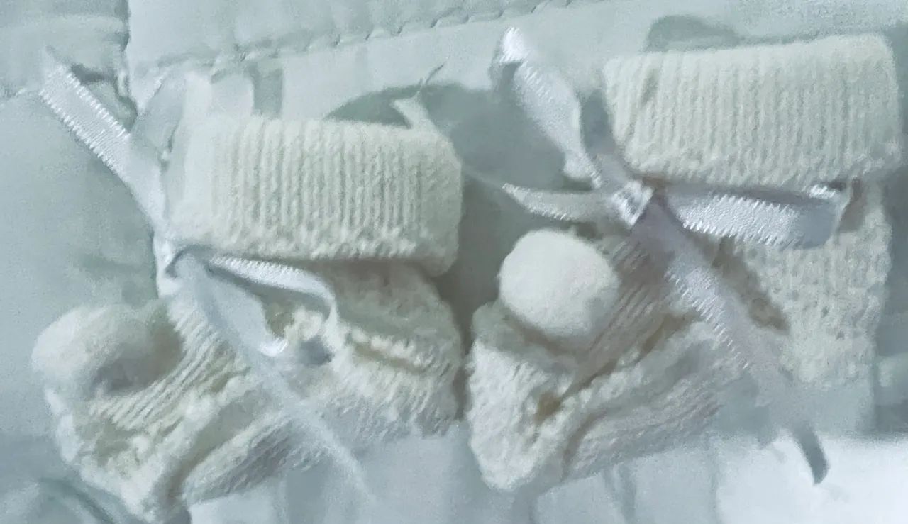 Sapatinho de tricô para bebê  - Foto 2