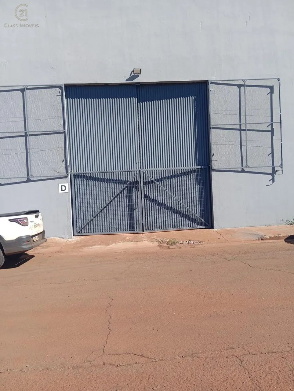 Barracão para alugar em Cambé, Jardim Riviera, com 675 m² - Foto 2
