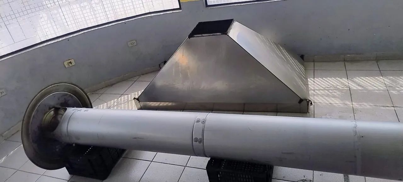 Coifa industrial em aço inox, em ótimo estado,  - Foto 4
