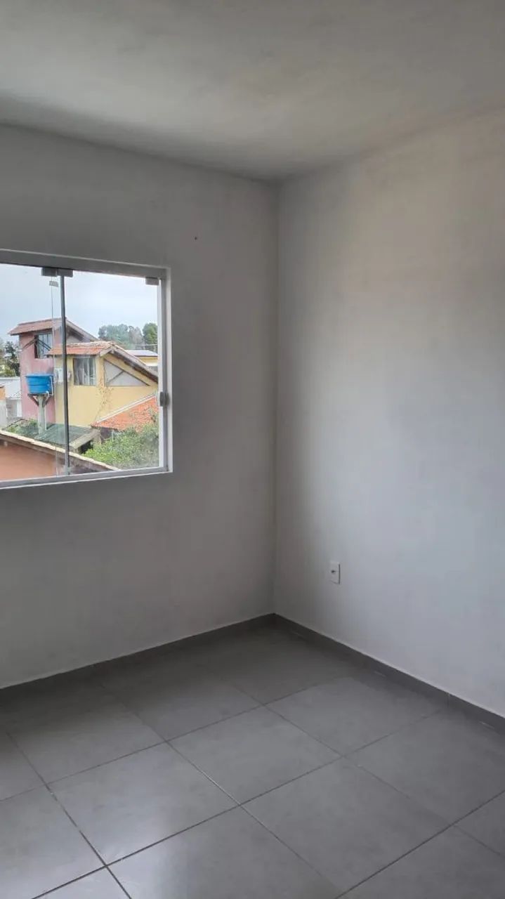 Alugo kitnet para mulheres no máximo 2 - * com Ana  - Foto 3