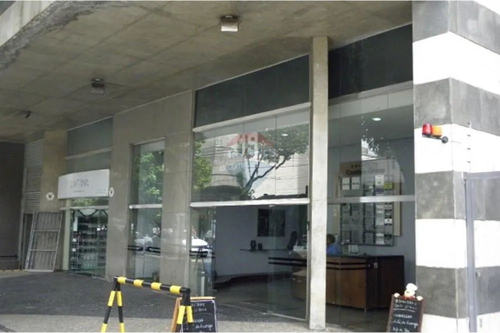 Sala Comercial / Consultório com 29m², ar condicionado, vaga de garagem e banheiro privati - Foto 2