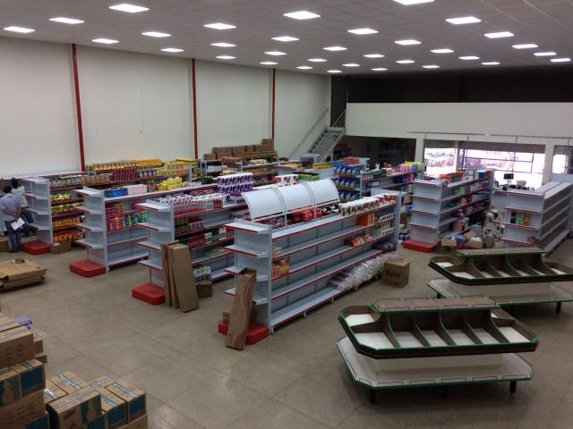 Gondula diretamente da fábrica