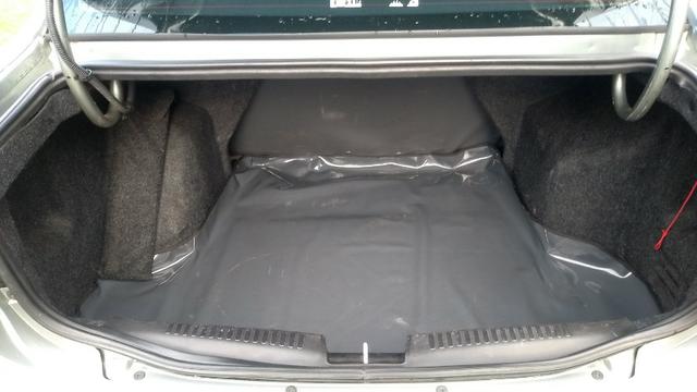 Fiat Grand Siena 1.6 15/16 - Foto 9