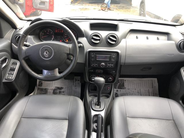 DUSTER DAKAR 2.0 Automática - Foto 4