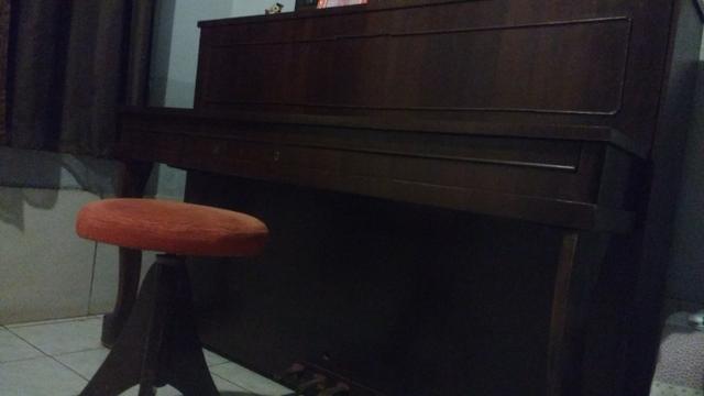 Piano( aceito carro ou teclado)