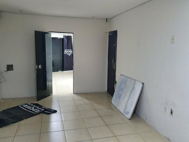 Alugo sala comercial térrea - Foto 9