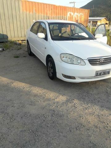 Corolla automático completo