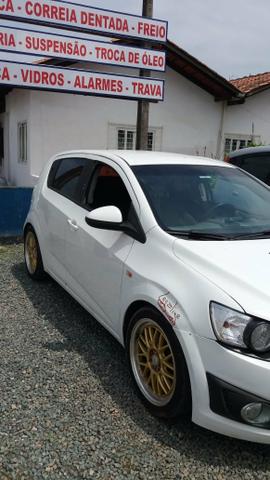 Vendo Chevrolet Sonic em ótimo estado whats - Foto 5