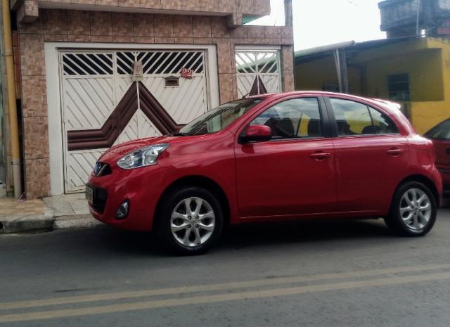 Carro Nissan march - Foto 2